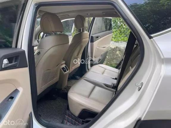Hyundai Tucson 2.0 Dầu Cao cấp 2018 - Giá 645tr