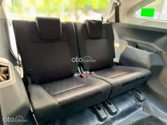 Toyota Veloz Cross CVT Top 2022 - Giá 585tr