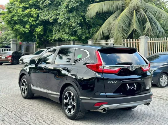 Honda CR-V 1.5 L 2018 - Giá 765tr