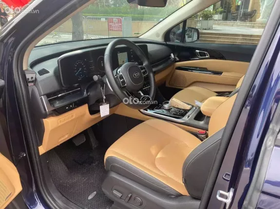 Kia Carnival 2.2D Signature 2021 - Giá 1 tỷ 199tr