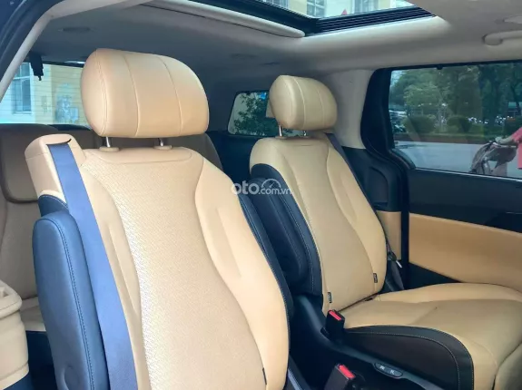 Kia Carnival 2.2D Signature 2021 - Giá 1 tỷ 199tr