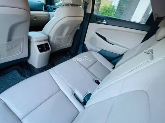 Hyundai Tucson 2.0 Tiêu chuẩn 2019 - Xe cực đẹp, không ngập nước, hỗ trợ trả góp