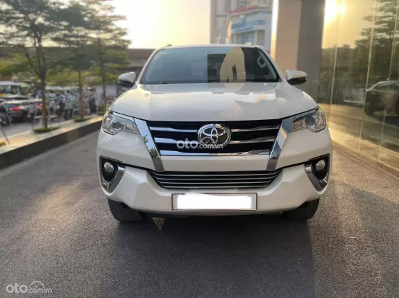 Toyota Fortuner 2.7 V 4X2 AT 2019 - BH chính hãng Toyota Sure