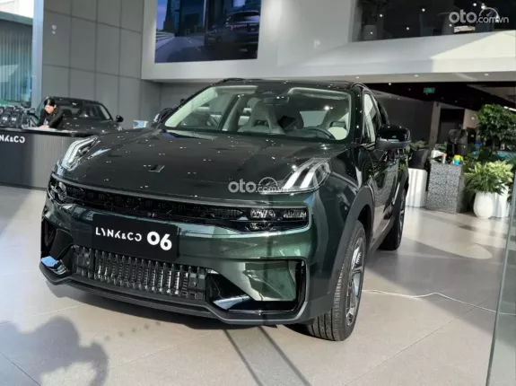 Lynk & Co 06 2024 - Chỉ với 250tr bạn đã có thể sở hữu được chiếc L&C, tặng kèm gói bảo dưỡng 5 năm miễn phí