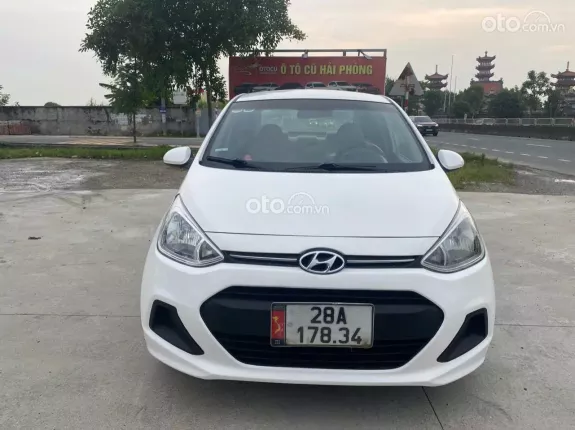 Hyundai Grand i10 Sedan 1.2 MT 2015 - Màu trắng ngọc trai