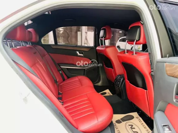 Mercedes-Benz E200 2015 - Up E63 Siêu đẹp - Giá chỉ hơn 6 đồng xíu