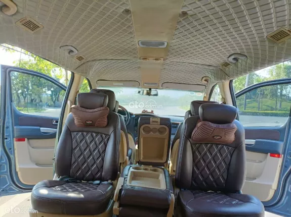 Hyundai Grand Starex 2009 - 2.4 MT 9 chỗ máy xăng, Nội ngoại thất còn rất đẹp, đã lên đầy đủ option