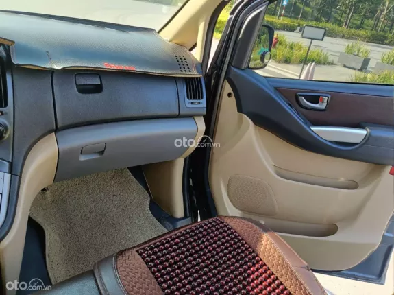 Hyundai Grand Starex 2009 - 2.4 MT 9 chỗ máy xăng, Nội ngoại thất còn rất đẹp, đã lên đầy đủ option