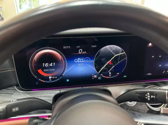 Mercedes-Benz E300 AMG 2021 - Chạy 2v miles full lịch sử bảo dưỡng hãng