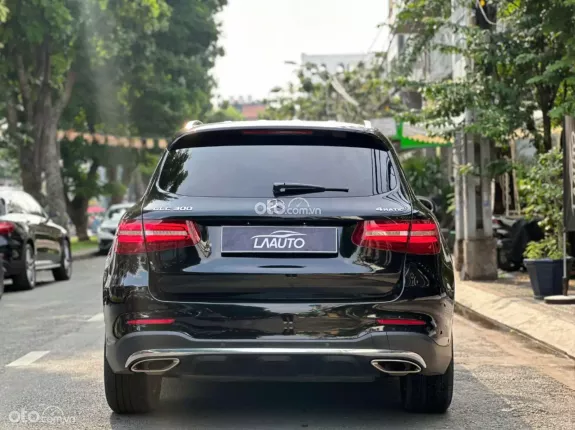 Mercedes-Benz GLC 300 4Matic 2018 - 1 chủ từ đầu