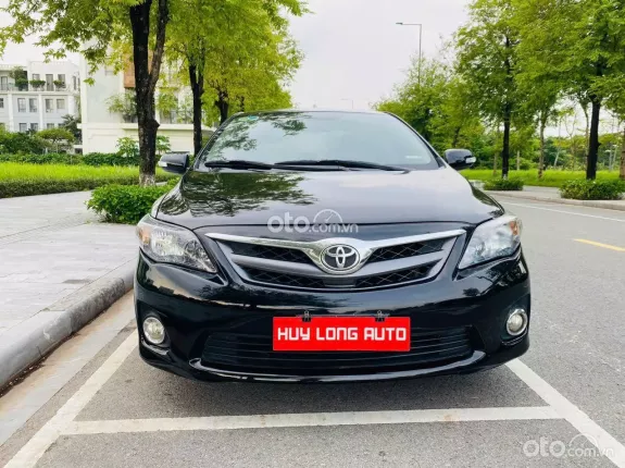 Toyota Corolla Altis 2.0V  2013 - 389 triệu