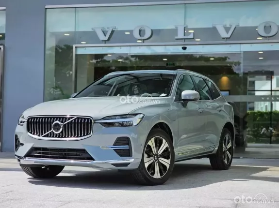 Volvo XC60 T8 AWD Recharge 2024 - Plug-in Hybrid Model 2025 mới nhất