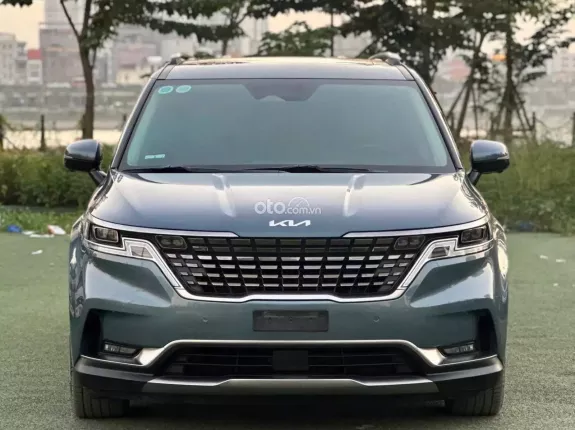 Kia Carnival 2.2D Signature 2022 - Xe đẹp k lỗi nhỏ