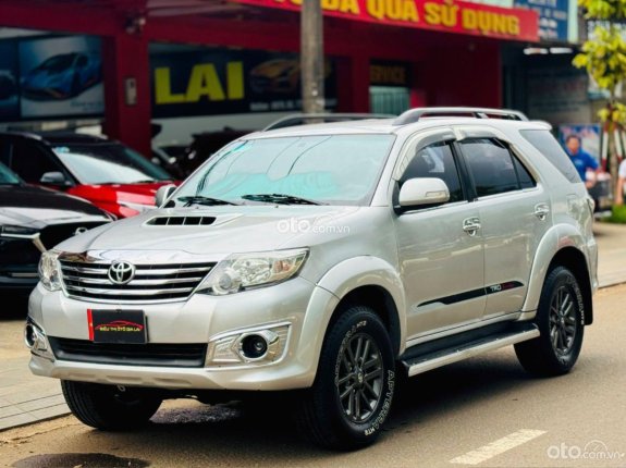 Toyota Fortuner 2.4 MT 4x2 2014 - Xe đẹp, chủ đi giữ gìn, giá tốt