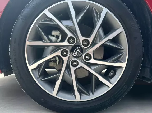 Hyundai Elantra 2.0 AT Cao cấp 2021 - Xe đẹp không lỗi nhỏ