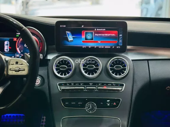 Mercedes-Benz C300 AMG 2018 - Chạy hơn 3 vạn miles full lịch sử hãng.