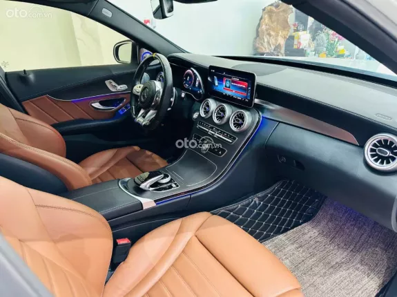 Mercedes-Benz C300 AMG 2018 - Chạy hơn 3 vạn miles full lịch sử hãng.