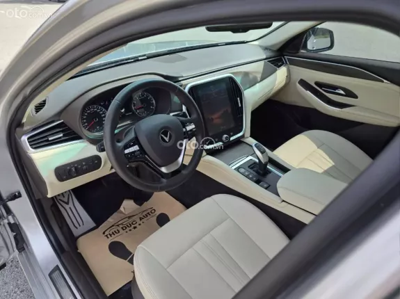 VinFast LUX A2.0 Cao cấp 2019 - Siêu lướt, xe cũ như mới!