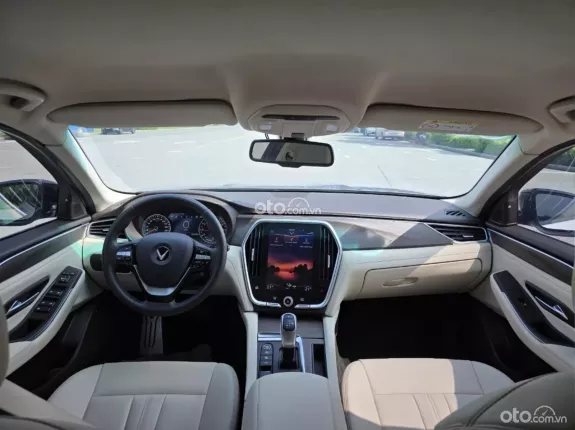 VinFast LUX A2.0 Cao cấp 2019 - Siêu lướt, xe cũ như mới!