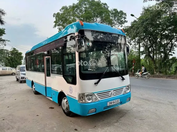 Hyundai Grand Starex 2.5 MT 2019 - Bán Hyundai Tracomeco 29 chỗ thân rộng đời 2019. Xe đẹp