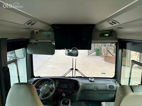 Hyundai Grand Starex 2.5 MT 2019 - Bán Hyundai Tracomeco 29 chỗ thân rộng đời 2019. Xe đẹp