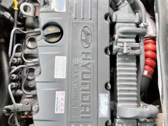 Hyundai Grand Starex 2.5 MT 2019 - Bán Hyundai Tracomeco 29 chỗ thân rộng đời 2019. Xe đẹp