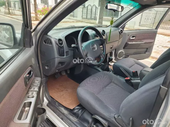 Isuzu D-Max 2011 - Xe đã chạy 16 vạn máy chạy rất êm