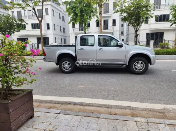 Isuzu D-Max 2011 - Xe đã chạy 16 vạn máy chạy rất êm