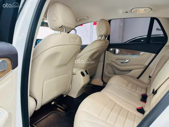 Mercedes-Benz GLC 250 4Matic 2018 - Bao check hãng, test thợ thoải mái trước khi giao dịch