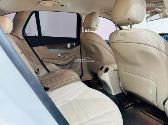 Mercedes-Benz GLC 250 4Matic 2018 - Bao check hãng, test thợ thoải mái trước khi giao dịch