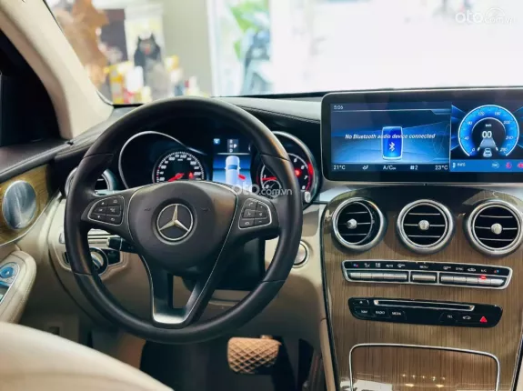 Mercedes-Benz GLC 250 4Matic 2018 - Bao check hãng, test thợ thoải mái trước khi giao dịch