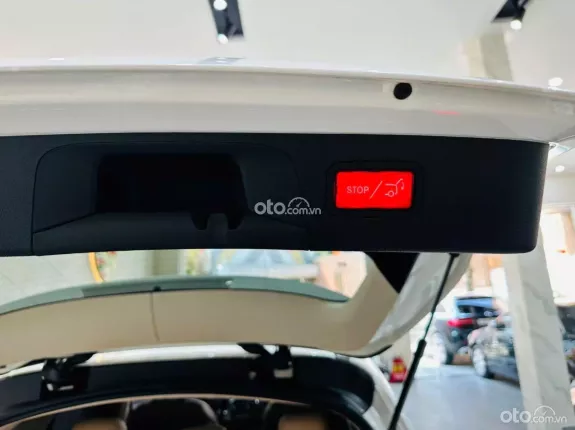 Mercedes-Benz GLC 250 4Matic 2018 - Bao check hãng, test thợ thoải mái trước khi giao dịch