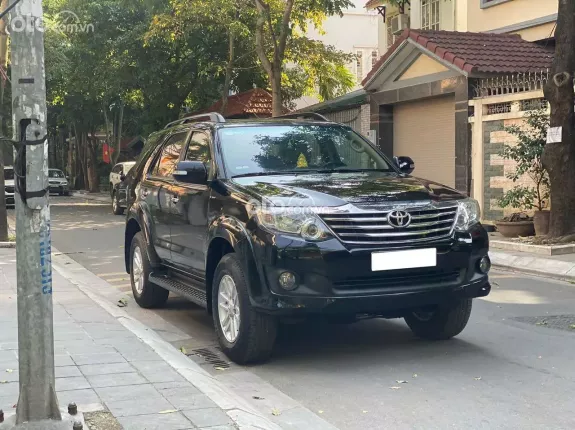 Toyota Fortuner 2.7 V 4X2 AT 2014 - 1 chủ từ mới