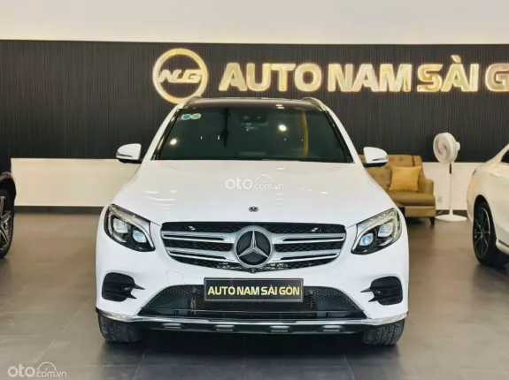 Mercedes-Benz GLC 300 4Matic 2019 - Một chủ từ đầu, bảo dưỡng đầy đủ