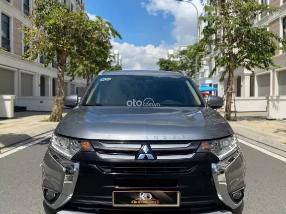 Mitsubishi Outlander 2.0 CVT 2018 - Màu xám xe gia đình 7 chỗ siêu đẹp giá cực tốt