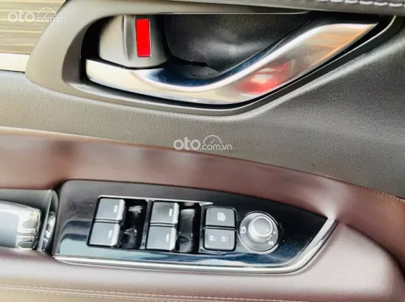 Mazda CX-8 Premium AWD 2022 - Xe đẹp như mới, trang bị full option