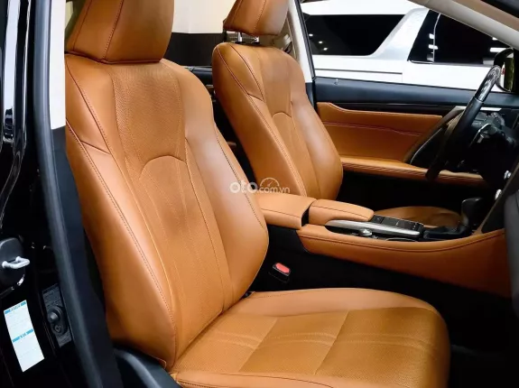 Lexus RX 300 2021 - Model 2022 có hỗ trợ bank cao