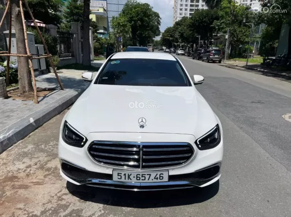 Mercedes-Benz E200 Exclusive 2022 - Tiết kiệm hơn 500tr