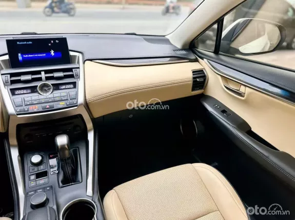 Lexus NX 200T 2016 - Xe đẹp, siêu lướt, giá tốt