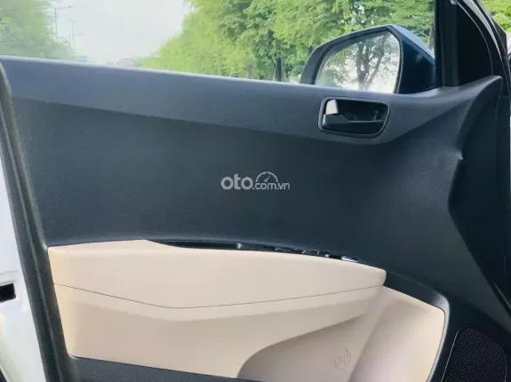 Hyundai Grand i10 Sedan 1.2 MT 2016 - Biển hà Nội xe đẹp xuất sắc