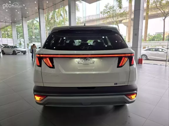 Hyundai Tucson 2.0 Đặc biệt 2025 - Hyundai Tucson 2025 Chỉ từ 180tr. Sẵn Đen, Trắng, Đỏ Giao Ngay