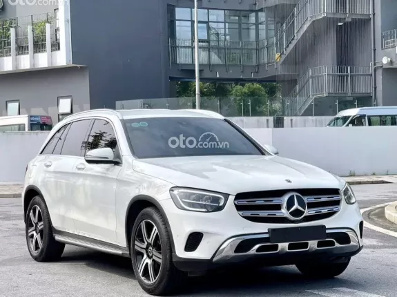 Mercedes-Benz GLC 200 4Matic 2021 - Hỗ trợ trả góp, xe đẹp chủ đi giữ gìn