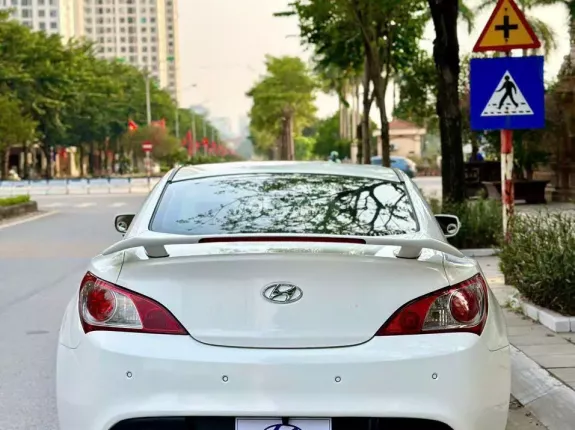 Hyundai Genesis 2010 - Xe đẹp, đi siêu ít, giá tốt sang tên ngay