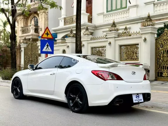 Hyundai Genesis 2010 - Xe đẹp, đi siêu ít, giá tốt sang tên ngay