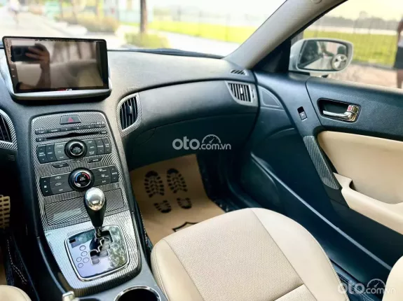 Hyundai Genesis 2010 - Xe đẹp, đi siêu ít, giá tốt sang tên ngay