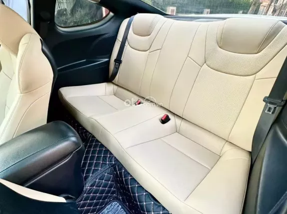 Hyundai Genesis 2010 - Xe đẹp, đi siêu ít, giá tốt sang tên ngay