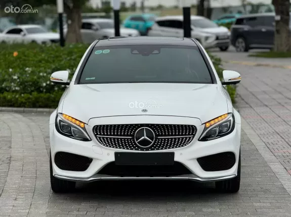 Mercedes-Benz C300 AMG 2018 - Cực mới