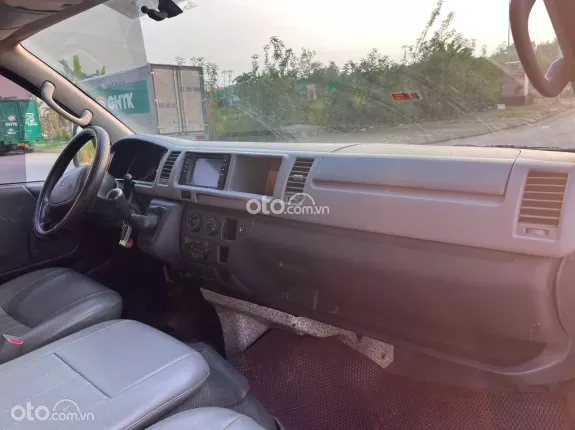 Toyota Hiace 2008 - Giá 225tr