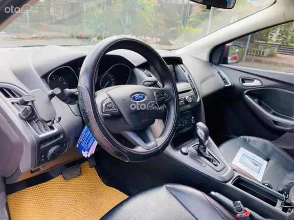 Ford Focus 1.5L EcoBoost Trend Sedan 2018 - Xe đẹp, siêu lướt, giá tốt sang tên ngay