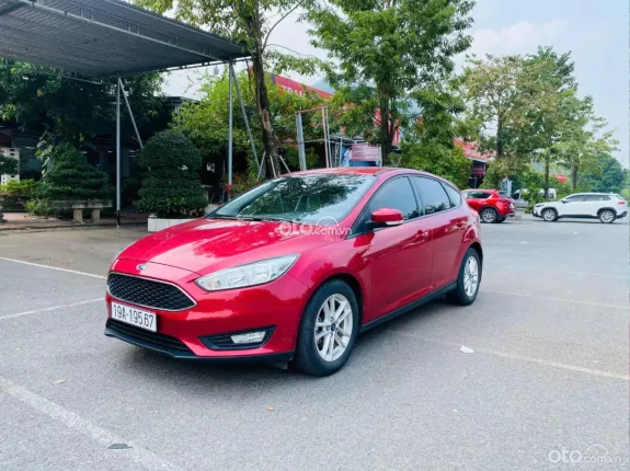 Ford Focus 1.5L EcoBoost Trend Sedan 2018 - Xe đẹp, siêu lướt, giá tốt sang tên ngay